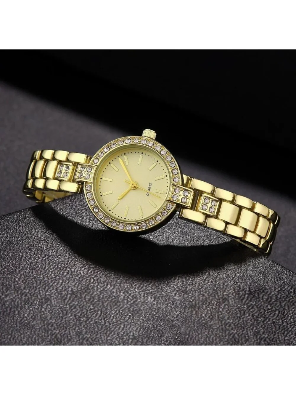 Womens Gold Analog Quartz Relogio Feminino Waterproof Bracelet Round Wrist Watch